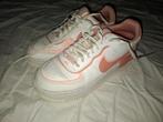 Nike air maat 38, Kleding | Dames, Schoenen, Nike, Oranje, Ophalen of Verzenden, Sneakers of Gympen