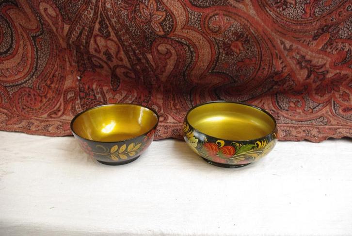 Kommen  ( Chochloma, Antiek en Kunst, Antiek | Woonaccessoires, Ophalen of Verzenden