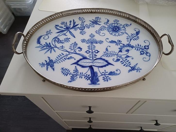Antiek dienblad porselein/metaal Zwiebelmuster motief 51X35, Huis en Inrichting, Woonaccessoires | Dienbladen, Gebruikt, Overige materialen