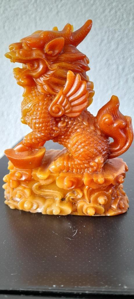 Uniek Beeldje van Tempelleeuw - carneool / carnelia, Antiek en Kunst, Antiek | Keramiek en Aardewerk, Verzenden