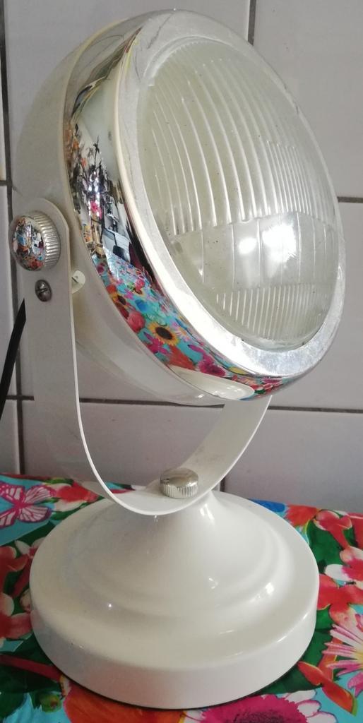 Tafellamp. Koplamp. 15/19 cm., Huis en Inrichting, Lampen | Tafellampen, Zo goed als nieuw, Minder dan 50 cm, Glas, Kunststof
