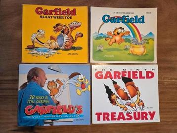 Garfield ,  diverse boeken , ook engelstalig beschikbaar voor biedingen