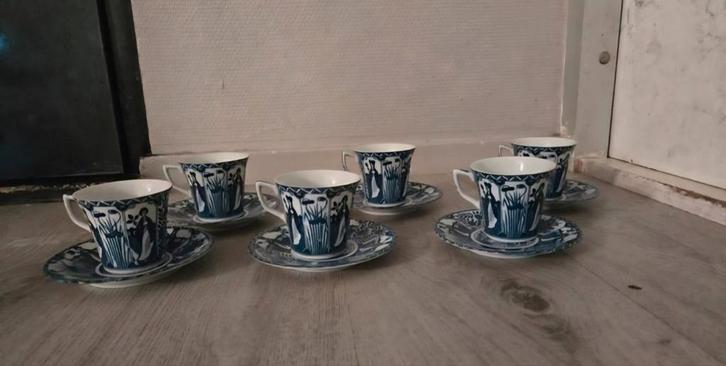 Japans kop en schotel set + ophangrek, Antiek en Kunst, Antiek | Servies los, Ophalen of Verzenden