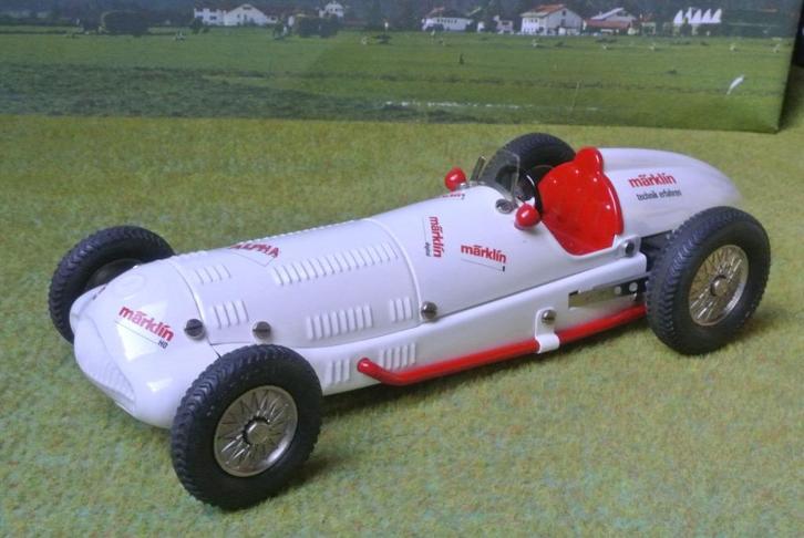 Märklin 1097 Model W154 Mercedes Zilverpijl Alpha, Hobby en Vrije tijd, Modelauto's | 1:18, Zo goed als nieuw, Auto, Overige merken