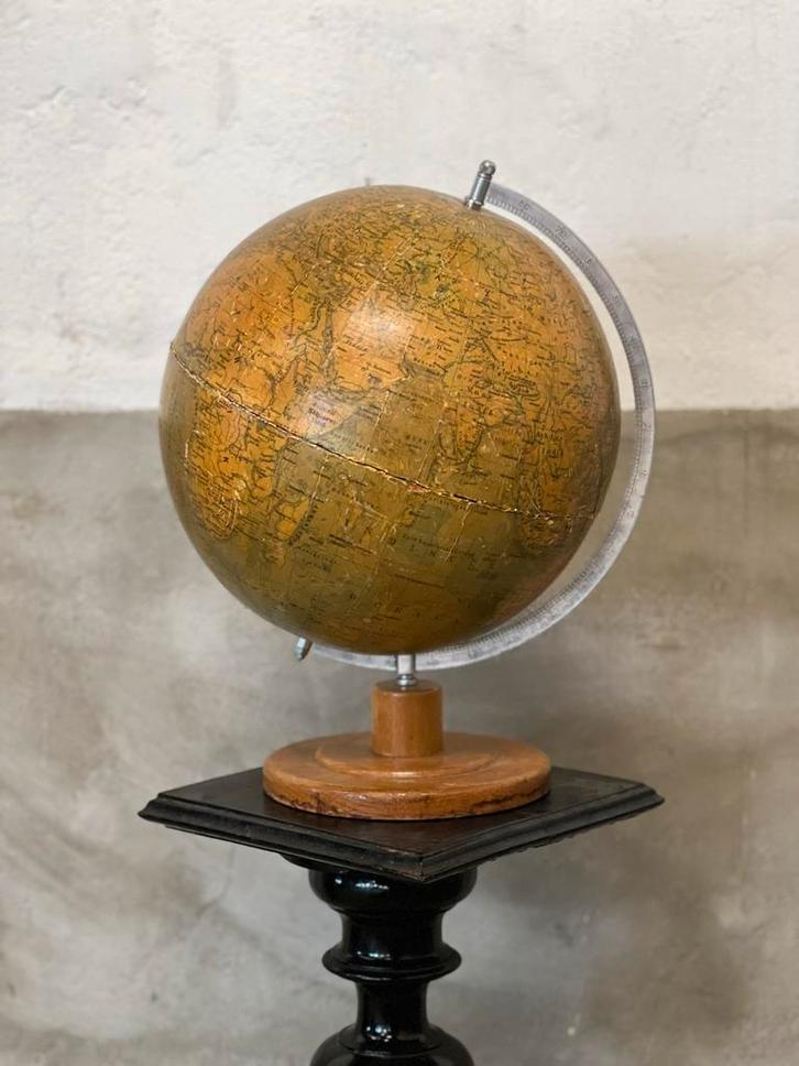 Oude globe / wereldbol Nederlands A. Krause, Antiek en Kunst, Antiek | Overige Antiek, Ophalen of Verzenden