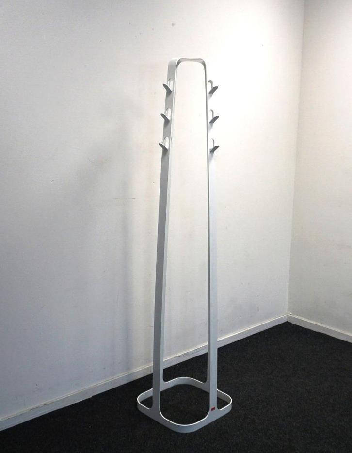 van Esch Dodici kapstok | Design Kapstok | Wit metaal 174 H, Huis en Inrichting, Woonaccessoires | Kapstokken, Gebruikt, Staande kapstok