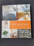 Wit wonen boek, Caroline Clifton-mogg!, Boeken, Wonen en Tuinieren, Nieuw, Interieur en Design, Ophalen of Verzenden