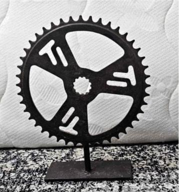 Tandwiel - metaal ️ - industrieel ⚙️ - T.E.A.B. beschikbaar voor biedingen