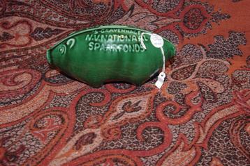 Spaarvarken / graanmolen / Blaasbalg beschikbaar voor biedingen