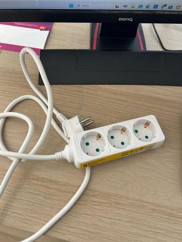 Power sockets  beschikbaar voor biedingen