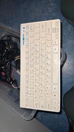 Draadloze toetsenbord, Computers en Software, Toetsenborden, Ophalen, Zo goed als nieuw, Draadloos, Maxxter
