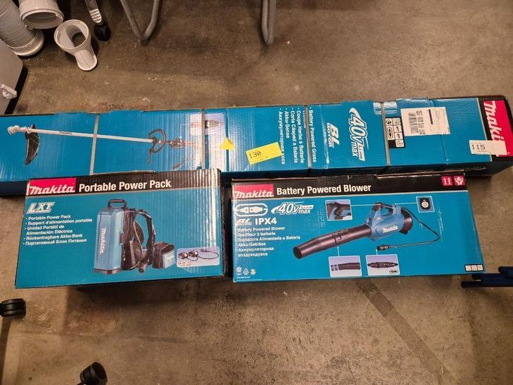 Nieuw makita set bladblazer bosmaaier en accustation, Tuin en Terras, Bladblazers, Nieuw, Ruggedragen, Accu, Ophalen