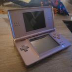 Nintendo Ds + spellen + oplader, Spelcomputers en Games, Spelcomputers | Nintendo DS, Ophalen, Zo goed als nieuw, DS Lite