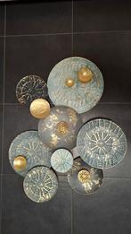 Wanddecoratie metaal in kleuren blauw, grijs en goud., Ophalen, Zo goed als nieuw