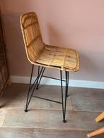 2 Rotan barstoelen / barkrukken, Huis en Inrichting, Barkrukken, 1 kruk, Ophalen, Zo goed als nieuw, 60 tot 90 cm