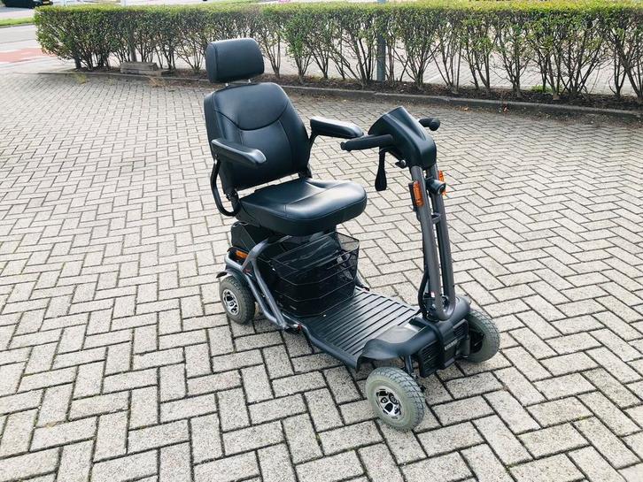 Scootmobiel demontabel met 6 X ac-cus !! Tot 40km afstand, Diversen, Verpleegmiddelen, Zo goed als nieuw, Ophalen of Verzenden