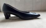 Gabor. Klassieke pumps. Leer. Blauw. Mt. 7 (40,5), Pumps, Blauw, Gabor, Ophalen of Verzenden