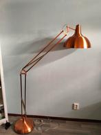 Vloerlamp kleur rose, Huis en Inrichting, Lampen | Vloerlampen, Ophalen, Gebruikt, 150 tot 200 cm