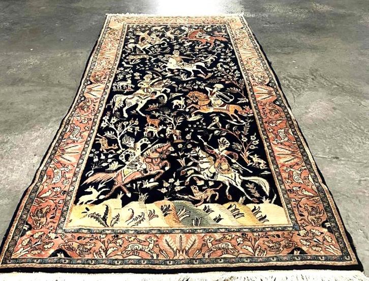 Antiek zeldzame tapijt (Ghom) 335x160 cm- geknoopt in Iran, Huis en Inrichting, Stoffering | Tapijten en Kleden, Gebruikt, 150 tot 200 cm