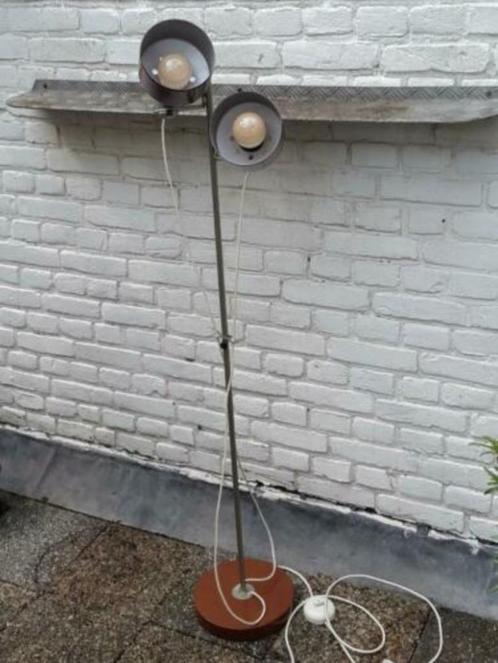 koch en lowy omi vintage 2-spots vloerlamp, Huis en Inrichting, Lampen | Vloerlampen, Zo goed als nieuw, 150 tot 200 cm, Metaal