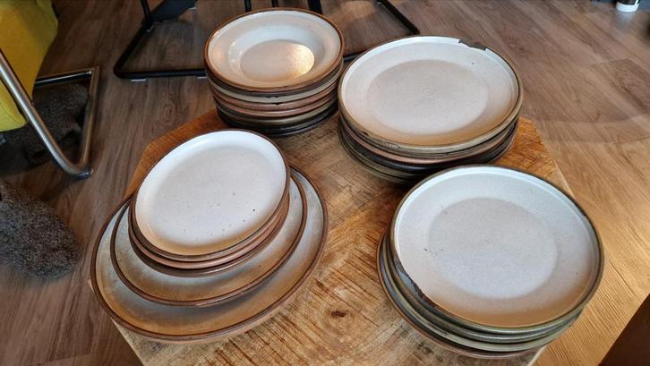 Lucie Q Bakker Aardewerk Servies (nieuw)- Diverse Onderdelen, Huis en Inrichting, Keuken | Servies, Nieuw, Compleet servies, Overige stijlen