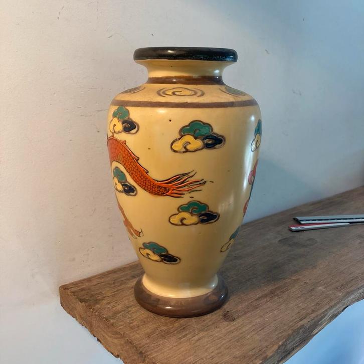 Antieke Japanse Dai Nippon Vaas met Draak Motief (20e eeuw?), Antiek en Kunst, Curiosa en Brocante, Ophalen of Verzenden
