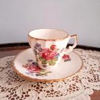 Aynsley, porseleinen kop en schotel, Antiek en Kunst, Antiek | Servies los, Ophalen of Verzenden