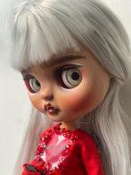 Blythe TBL vampire, Verzamelen, Poppen, Verzenden
