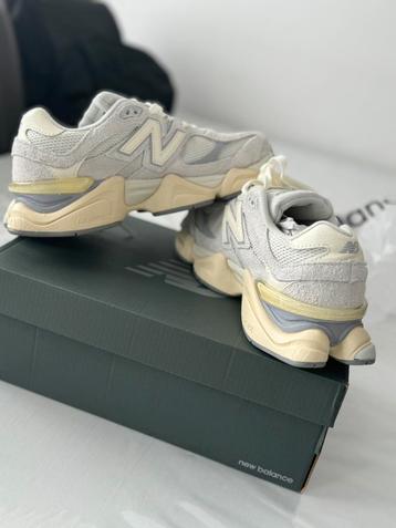 New Balance 9060 maat 38,5  beschikbaar voor biedingen