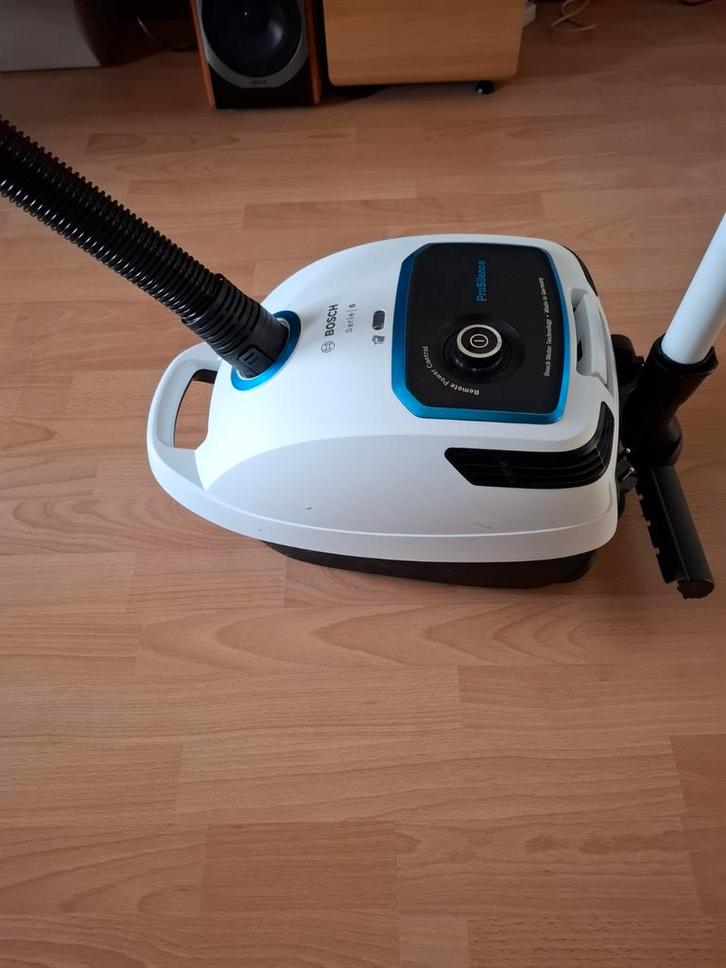 Stofzuiger Bosch Pro Silence 6, Witgoed en Apparatuur, Stofzuigers, Zo goed als nieuw, Ophalen of Verzenden