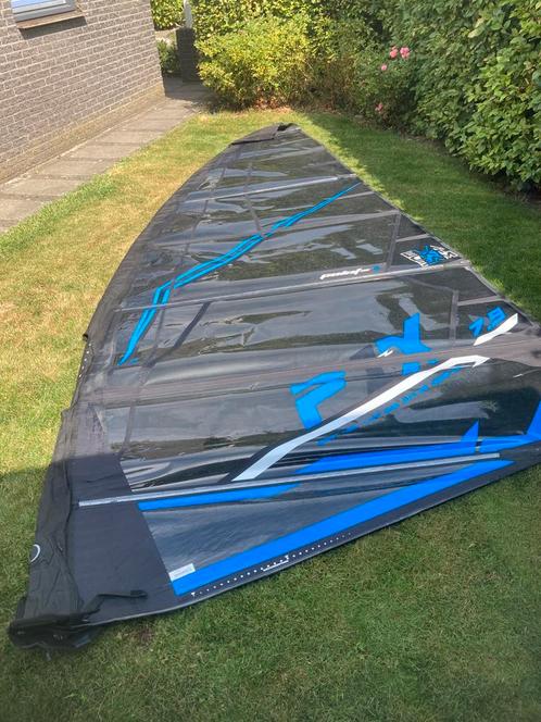 Point 7 F1X foilzeil 7,9, Watersport en Boten, Windsurfen, Gebruikt, Zeil, Minder dan 250 cm, 7 m² of meer, Ophalen