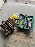 Gereedschapskisten met gereedschap, bosch boormachine etc, Ophalen, Gevuld, Gebruikt