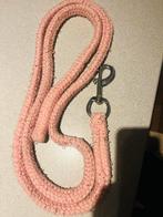Zacht roze paardentouw met gesp, Dieren en Toebehoren, Paarden en Pony's | Overige Paardenspullen, Ophalen of Verzenden, Gebruikt