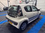 Citroën C1 1.0 12V Ambiance 2011 - NAP-AIRCO-DEALERONDERHOUD, Auto's, Citroën, Voorwielaandrijving, Euro 5, Stof, Zwart