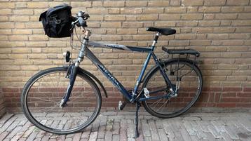 Merida crossway 8700 beschikbaar voor biedingen