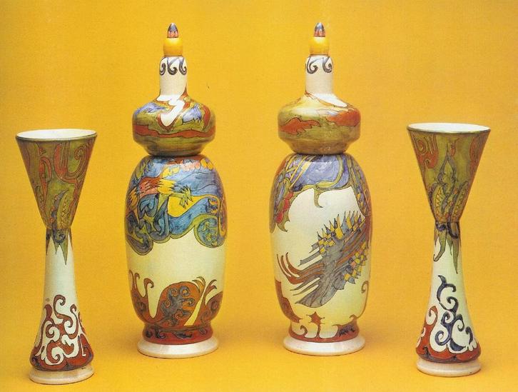 Gezocht: Rozenburg (WvG / WFG) Den Haag Colenbrander vazen, Antiek en Kunst, Antiek | Keramiek en Aardewerk, Ophalen of Verzenden