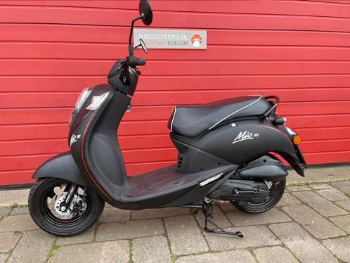 Nieuwstaat Sym mio  45 km slecht 1450km  Bj 2017 1e eigenaar, Fietsen en Brommers, Scooters | Peugeot, Zo goed als nieuw, Overige modellen