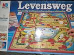 Levensweg - MB, Ophalen of Verzenden, Zo goed als nieuw