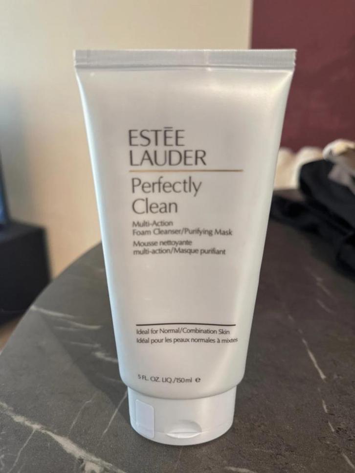 Estee Lauder Perfectly Clean - Normale/Gecombineerde Huid, Sieraden, Tassen en Uiterlijk, Uiterlijk | Gezichtsverzorging, Zo goed als nieuw