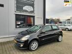 Renault Clio 1.4-16V Dynamique Luxe, Auto's, Voorwielaandrijving, Zwart, 4 cilinders, 1200 kg