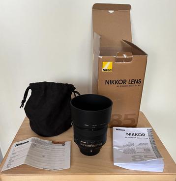 AF-S Nikkor 85mm f/1.8 G beschikbaar voor biedingen