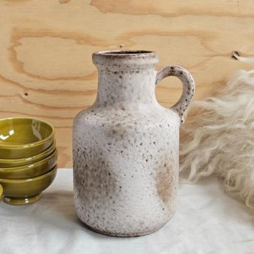 West Germany seventies oorvaas beschikbaar voor biedingen