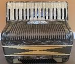 Silvio Marotta Italiaanse accordeon 80 bas, 3 korig, Muziek en Instrumenten, Accordeons, Gebruikt, Met riemen, 80-bas, Toetsaccordeon