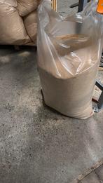 Grote zakken zaagsel, Ophalen, Nieuw