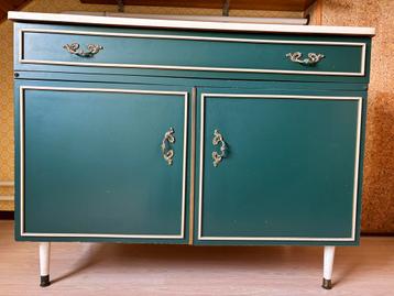 Vintage commode kast jaren ‘60 beschikbaar voor biedingen