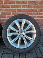 VW T-Roc 18 inch velgen met winterbanden, Auto-onderdelen, Banden en Velgen, Ophalen, 18 inch, Gebruikt, Banden en Velgen