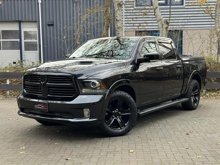 Dodge Ram 1500 4X4 SPORT BLACK EDITION 5.7 V8 LPG LAGE BIJTE, Auto's, Dodge, Bedrijf, RAM 1500, 4x4, ABS, Achteruitrijcamera, Airbags