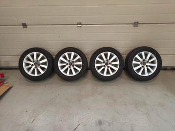 Honda Civic VII velgen met winterbanden  beschikbaar voor biedingen