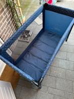 Campingbedje Prenatal - Inklapbaar, Kinderen en Baby's, Boxen, Ophalen of Verzenden, Gebruikt, Rechthoekig, Wieltjes