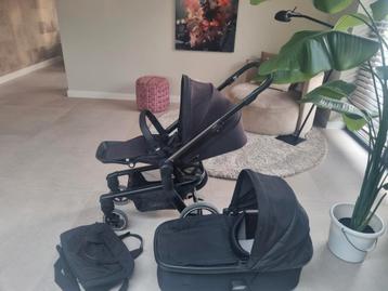 Joolz hub kinderwagen  beschikbaar voor biedingen